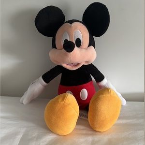Official 2018 Disney Parks Mickey Mouse Plush